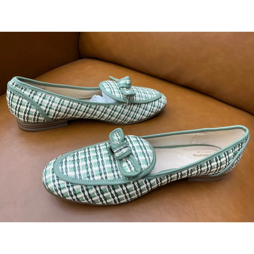 Liz Claiborne liz claiborne